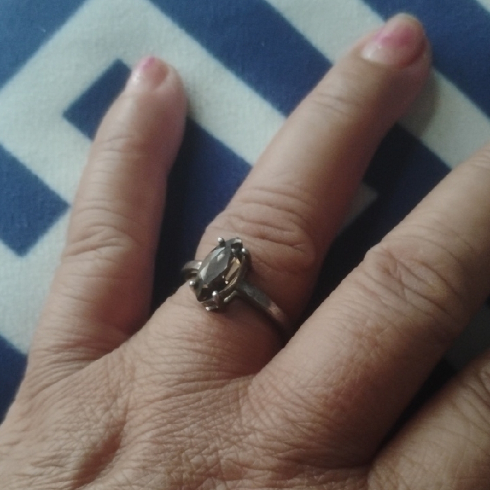 Elegant Silver Ring with Smoky Quartz Stone
